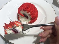 -Fridi Patisserie Cafe