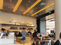 -星巴克臻选(上海合生汇1F店)