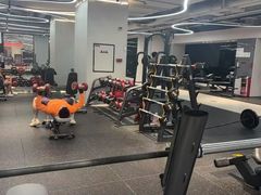 -一年四季24小时智能健身(广百店)