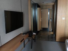 -优逸酒店(柳州窑埠古镇万象城店)