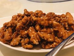 琥珀核桃-利苑酒家(合景国际金融广场店)