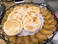 酸奶饼-老阿妈蒙古村·蒙古包·草原文化·歌舞表演(老君堂店)