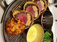 惠灵顿牛排-壳里西餐厅Coquille Seafood Bistro(蒙自路店)