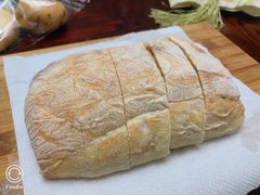 孜然坚果恰巴塔-Juicy Bakery(瑞景店)