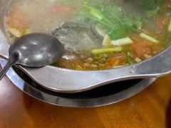 酸萝卜鱼火锅-大理.老字号渝记酸萝卜乌鱼(古城总店)