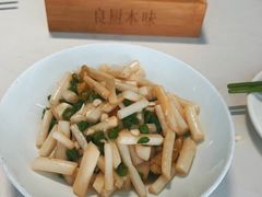 -良厨本味· 老坛剁椒鱼头(深南腾讯店)