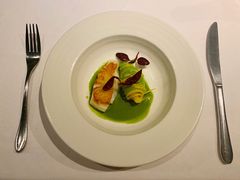 香煎银鳕鱼配香草蛤蜊黄油汁-蝶舍·MAISON PAPILLON