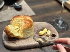 餐前面包-九月里.自由花园餐厅