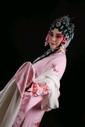 -胭脂猫京剧摄影