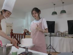 -食间旅人DIY烘焙工作室