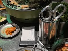 山葵花牛肉拌饭-山葵说·泥炉烤肉(泰达时尚E街区店)