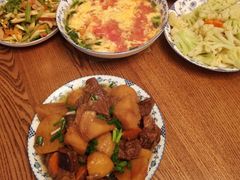 -爱的果实月嫂育婴师(世纪东方店)