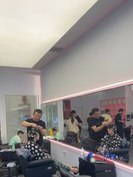 -BUTY HAIR 比帝专业烫染店