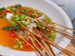 藤椒味钵钵鸡-嘉州叶婆婆钵钵鸡(建设路店)