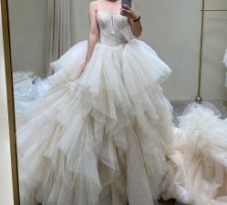 -GRACE KELLY婚纱与礼服(天津店)