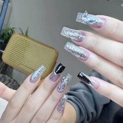 -菜菜美甲美睫皮肤管理