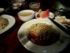 -泉城欧乐堡戏水湾艺术养生温泉