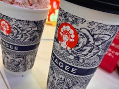 -霸王茶姬(上海静安大悦城店)