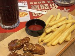 -必胜客(欢乐颂店)