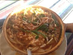 砂锅米线-88号小吃店·经典云南菜·地道纳西美食