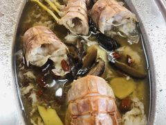 清蒸濑尿虾-美香海鲜饭店