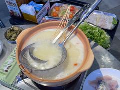 -楼上大排档·顺德菜·粥水·鱼生(苗栗路店)