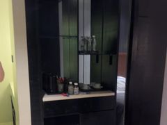 -乌鲁木齐百世昌龙泉酒店(大巴扎店)