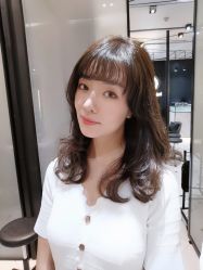 -HAIR CORNER