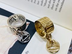 -Vivienne Westwood(上海来福士广场店)