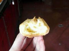 -天品味 一口吃榴莲泡芙