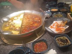 -湊湊火锅·茶憩(打浦桥日月光店)