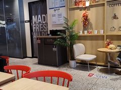 -肯德基(春申店)