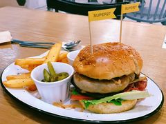 -HELLO 27 意面·沙拉·帕尼尼