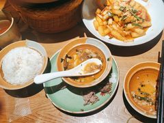 -吃饭皇帝大土家民族菜(正大广场店)