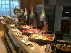 自助取餐区-视界美食自助餐厅·石家庄希尔顿酒店