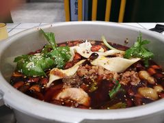 -晓彭肥肠鸡·泡椒鸡火锅(水木天地店)