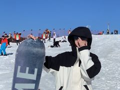 -浙东第一尖雪山欢乐谷