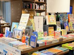 -茑屋书店(天目里店)
