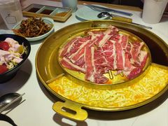 -猪啊牛呀羊啊铜盘烤肉(正大广场店)