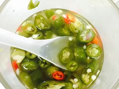 辣椒圈-丽丽三鲜螺蛳粉(田林路店)