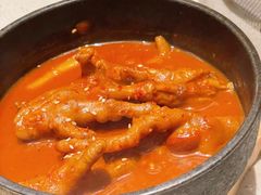 -蚂蚁洞·烤肉大营地(上海静安大悦城店)