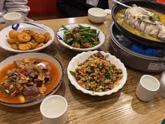 -湘缘道客•湘缘饭店·25年湘菜馆(古墩路店)