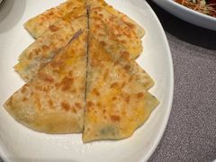 猪肉鸡蛋饼-荣小馆(安达仕店)