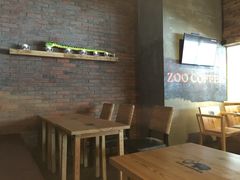 -Who乎coffee&bar