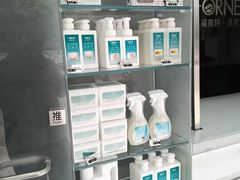 -福奈特洗衣洗鞋(东方路店)