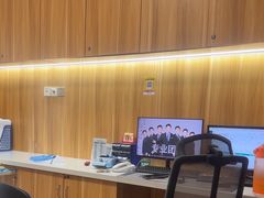 -上海仁爱医院口腔科 · 种植