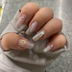 -晨·艺美甲美睫