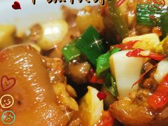 干锅猪蹄-建辉湖南土菜馆(南大街店)