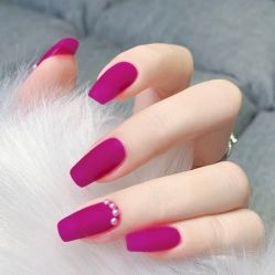 -安吉拉·纤纤玉指美甲美睫创意中心