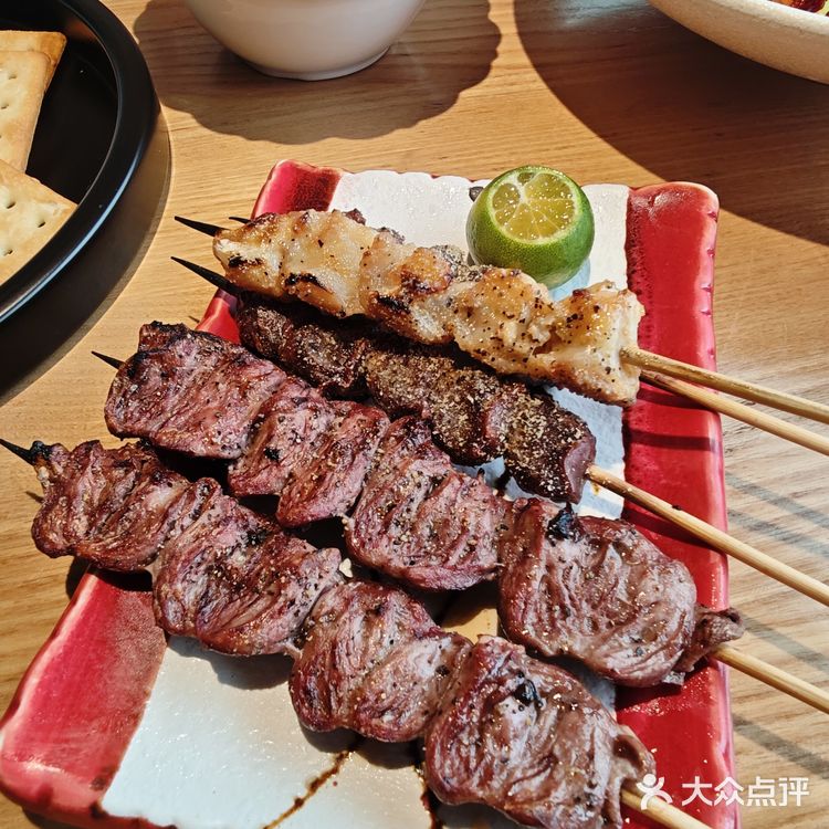 周末吃顿好的日料加上霸王茶姬新品，美美哒